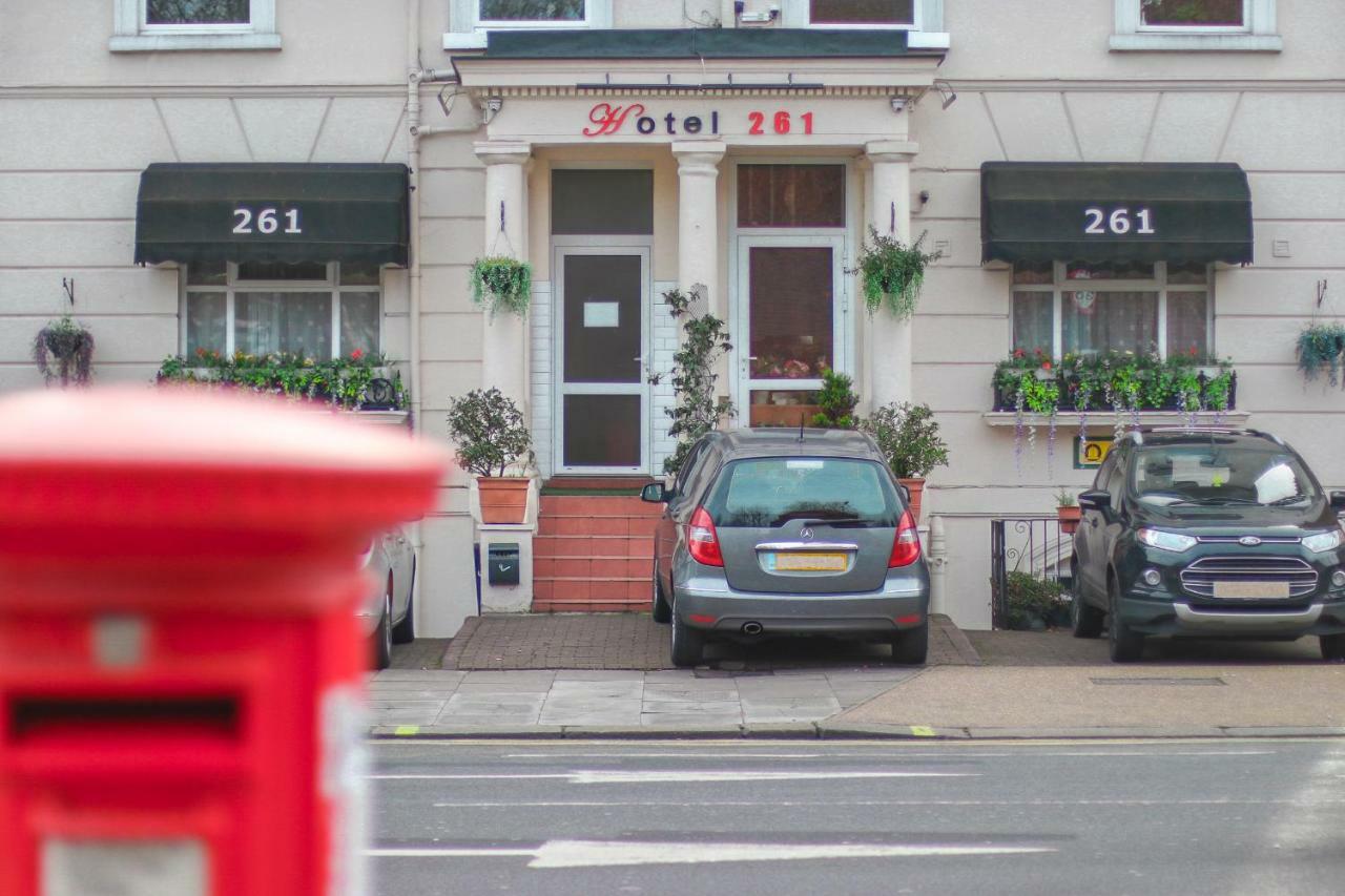 Hotel 261 London Bagian luar foto