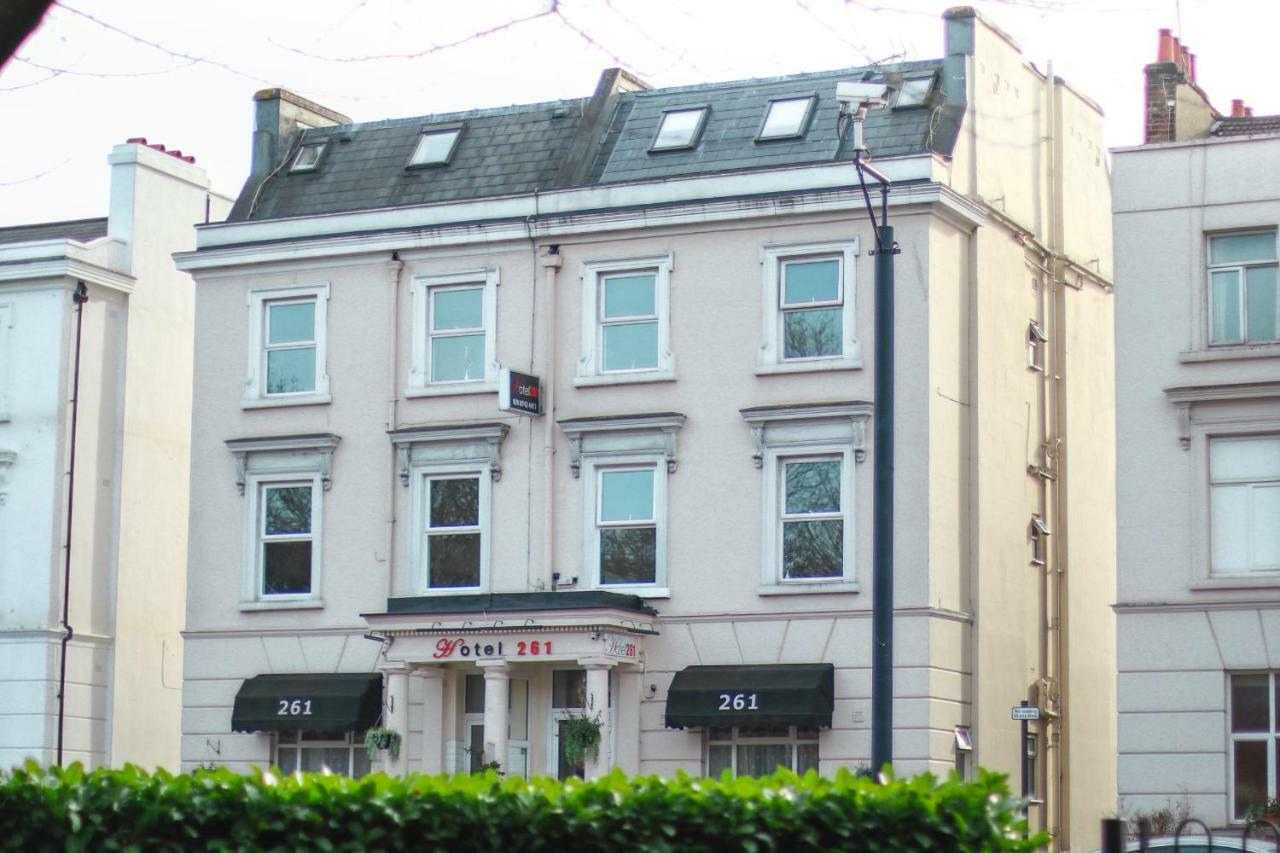 Hotel 261 London Bagian luar foto