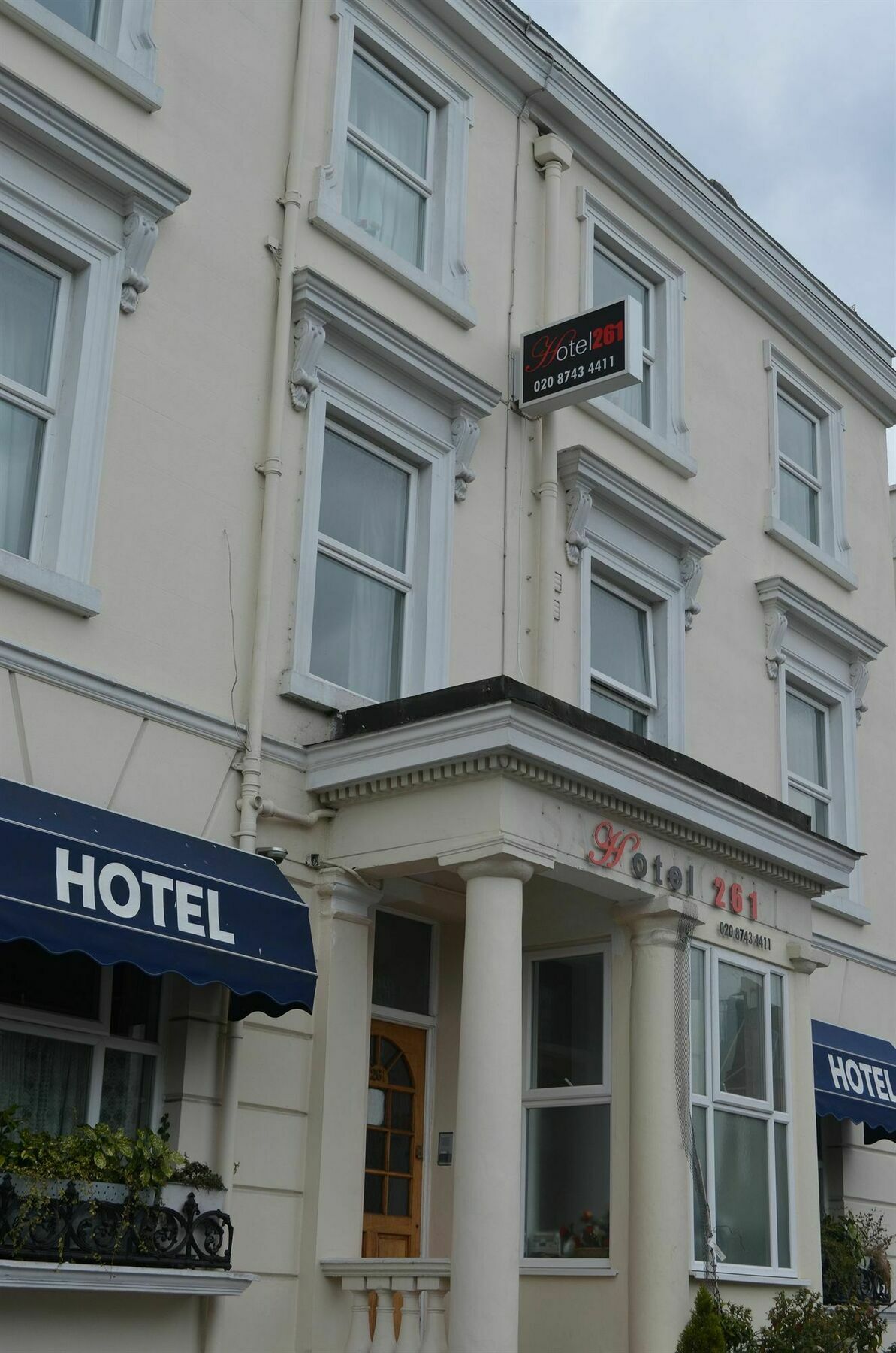 Hotel 261 London Bagian luar foto